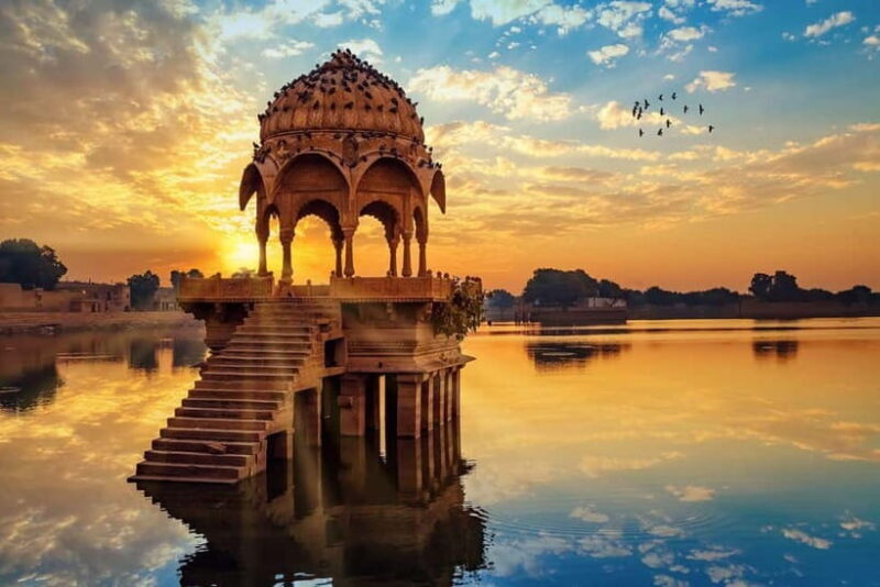 Jaisalmer : Full Day Sharing Group Guided Sightseeing Tour - Additional Highlights: Temples, Museums, and Cultural Vibe