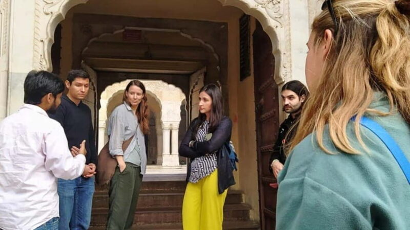 Jaisalmer Heritage & Cultural Walking & Street Food Tour - Starting Point and First Impressions