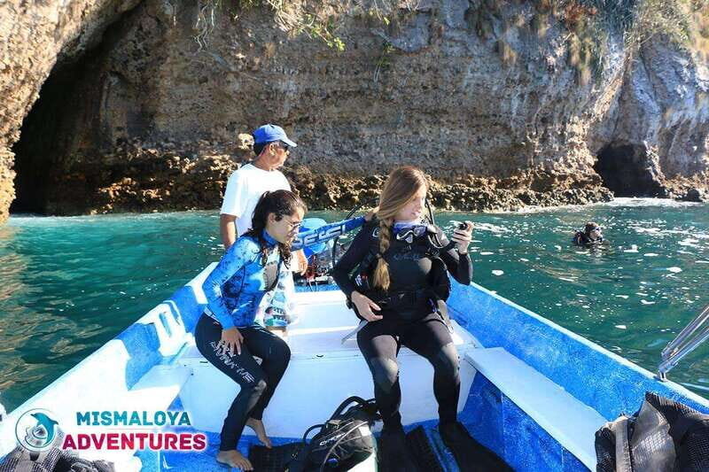Jalisco: Scuba Diving at Los Arcos for Certified Divers - Key Points