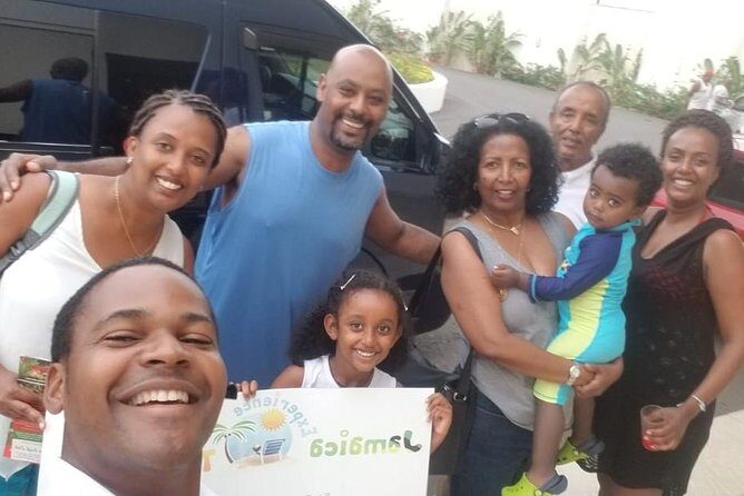 Jamaica Best Water Falls Tour,Mobay Bay to Dunn's River/Blue Hole - Who this tour is best for