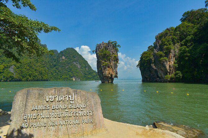 James Bond and Koh Panyee Village Sea Canoeing from Khao Lak - An Easy Start with Suwan Khuha Temple