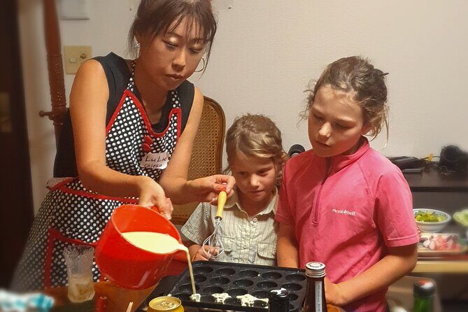 Japanese Cooking Class in Tokyo with a Local Chef Chieko - Key Points