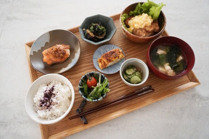Japanese Home Cooking Class with Local Supermarket Visit - Key Points