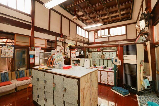 Japanese Local Onsen Culture Experience with Drink in Shinjuku - What To Expect During Your Sento Experience
