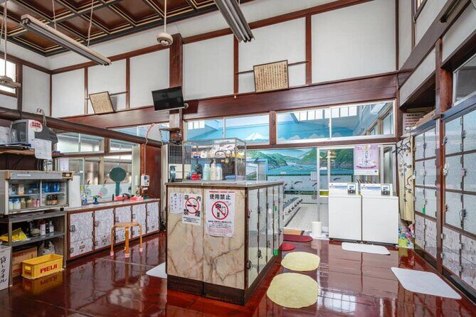 Japanese Local Onsen Culture Experience with Drink in Shinjuku - FAQs