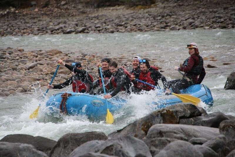 Jasper: Athabasca River Mile 5 Whitewater Rafting Tour - An Introduction to the Athabasca River Whitewater Experience