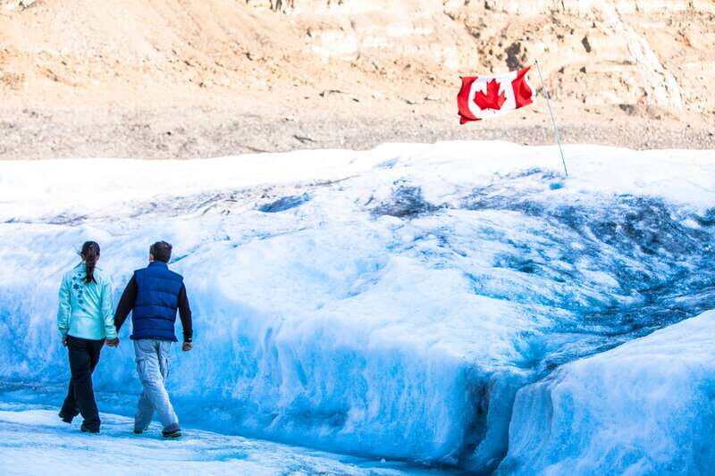 Jasper: Columbia Icefield Skywalk and Ice Explorer Ticket - Starting the Adventure at the Columbia Icefield Discovery Center