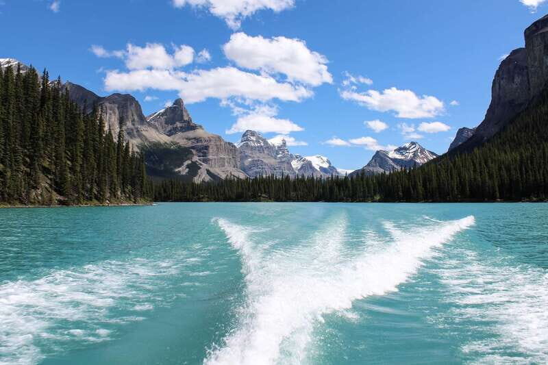 Jasper: Maligne Valley Wildlife & Spirit Island Cruise - FAQ