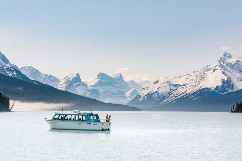 Jasper National Park: Maligne Lake Cruise With Guide - A Well-Balanced Tour for Nature Lovers
