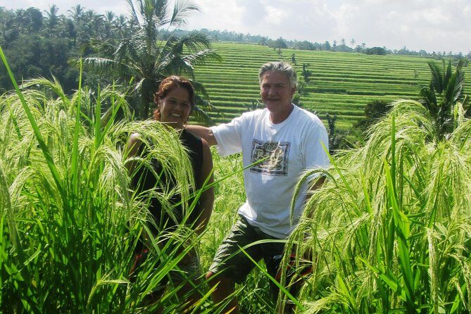 Jatiluwih full day e-bike cycling with lunch & trekking program - Authenticity and Community Support