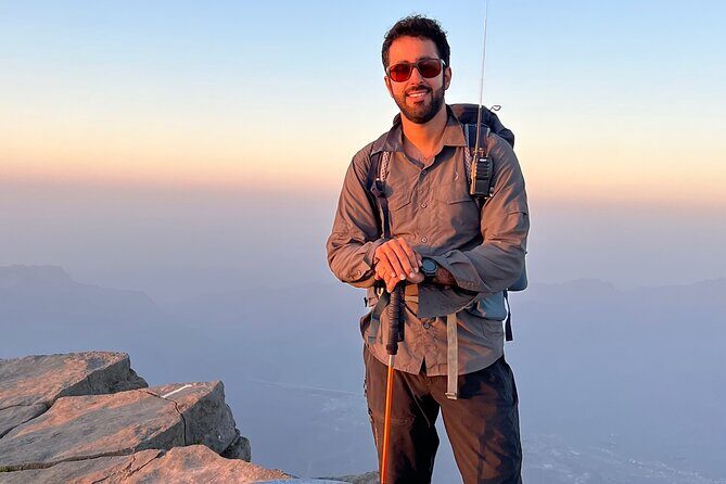Jebel Shams summit W4 - Day 2: The Climb to the Summit