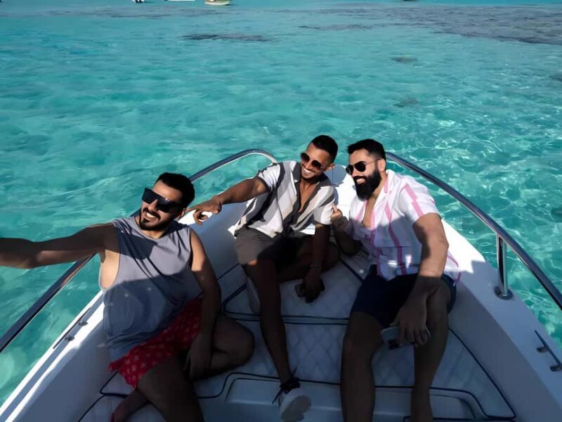 Jeddah: Boat trip to Bayada with Snorkeling & lunch - The Sum Up