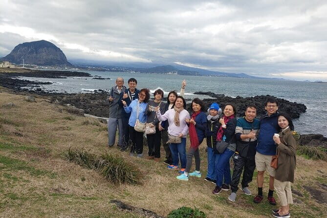 Jeju Customize Private VAN Tour of East or West or South (~8pax) - Exploring Jeju: A Deep Dive into the Experience