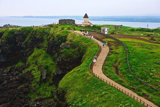 Jeju Eastern Cultural Exploration Day Tour - FAQs