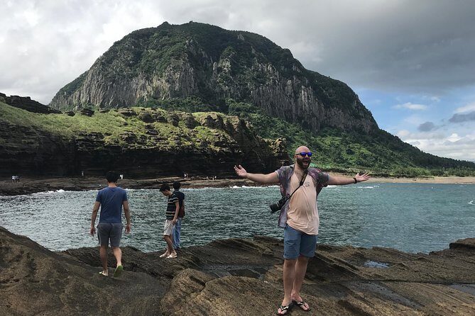 Jeju island: Van tour with a guide who the most loves JEJU - Transportation, Price, and Value