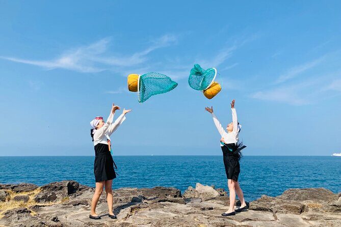 [Jeju] Private Photoshoot with Traditional pearl diver Haenyeo Costume - Introducing the Jeju Haenyeo Photoshoot Experience