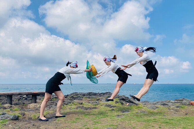 [Jeju] Private Photoshoot with Traditional pearl diver Haenyeo Costume - Who Will Love This Experience?