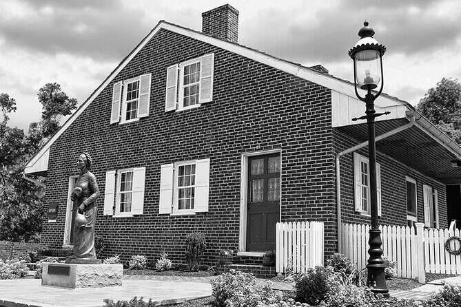 Jennie Wade Ghostly Encounter Tour - FAQs