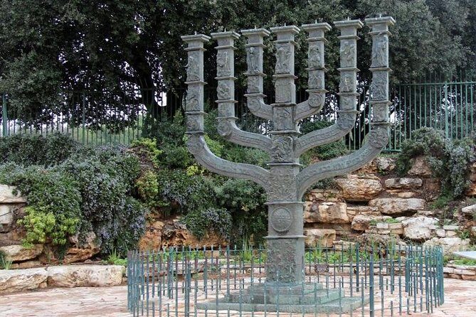 Jerusalem & Bethlehem Mini Group From Jerusalem. Up to 6 pax only - Who Should Consider This Tour?