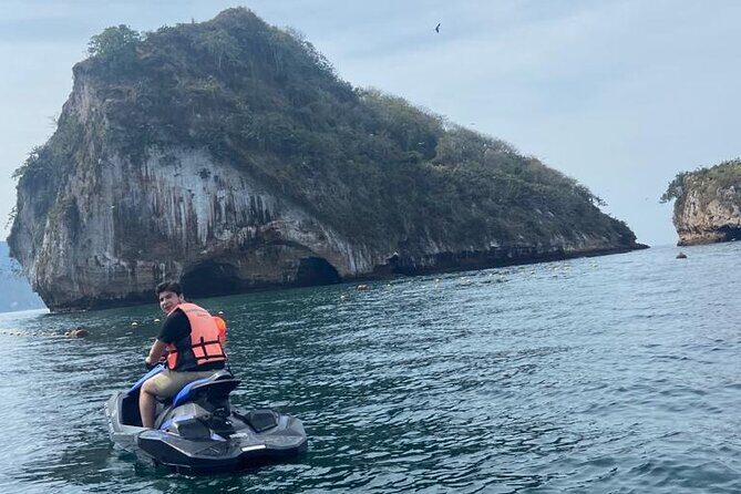 Jet Ski Jet Ski Rental in Puerto Vallarta - An In-Depth Look at the Jet Ski Rental Experience