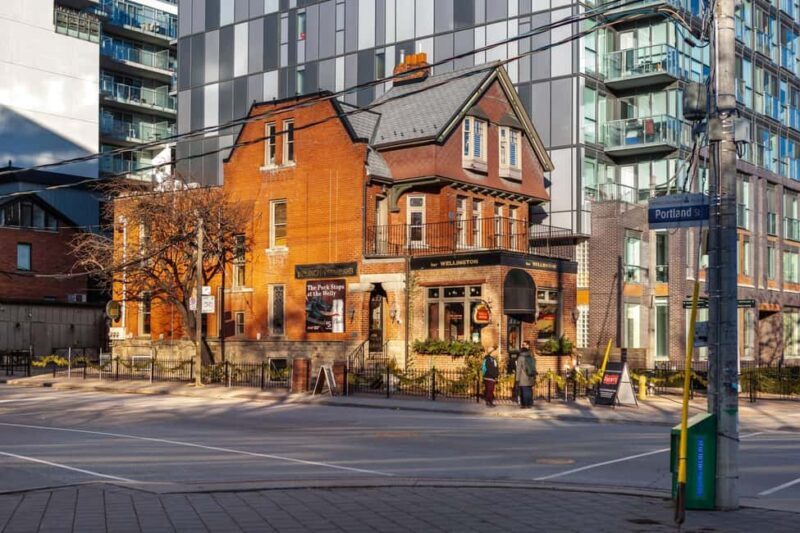 Jewish Heritage Walking Tour of Kensington Market Toronto - The Experience: What You Can Expect
