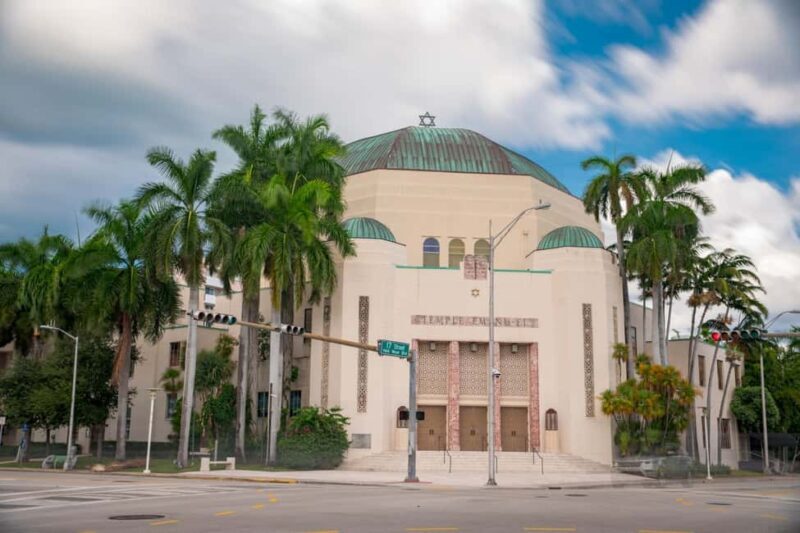 Jewish Sites Miami History Private Guided Walking Tour - A Close Look at the Tour Itinerary and Experience