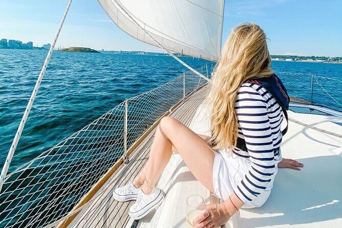 JFarwell Adventure Yacht Sailing in the Halifax Harbour - What the Reviews Say