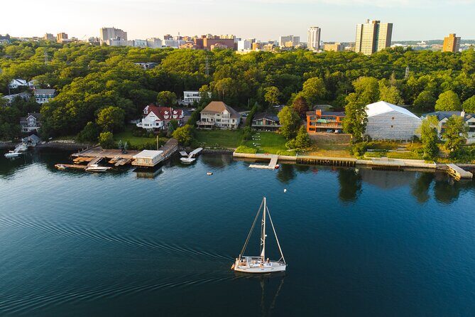 JFarwell Private Yacht Wine & Cheese Sunset Sail - Who Will Love This Tour?