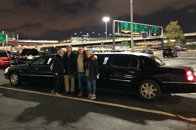 JFK Airport Limo Pick-up With Extra One Hour NYC Limo Sightseeing Tour - FAQ