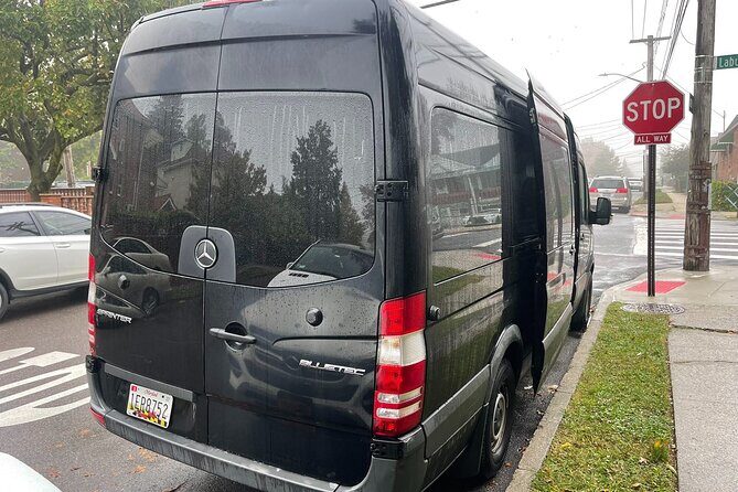 JFK/LGA/EWR to Manhattan Private Transfer - Up to 14 Pax - Navigating the Details of the Private Transfer Service