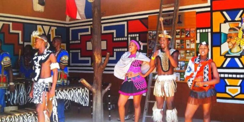 JHB: Lesedi Cultural Village Tour TRANSFER&ENTRANCE INCLUDED - Key Points