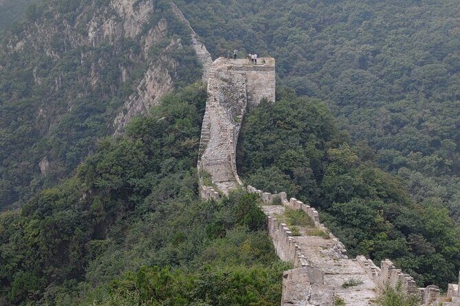 Jiankou to Mutianyu Great Wall hiking trip with English Driver - Transition to Mutianyu: A Restored Marvel