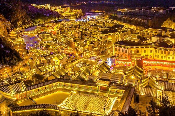 Jinshanling Private Tour with Night View of Simatai and Gubei Water Town from Beijing - Who is This Tour Best For?