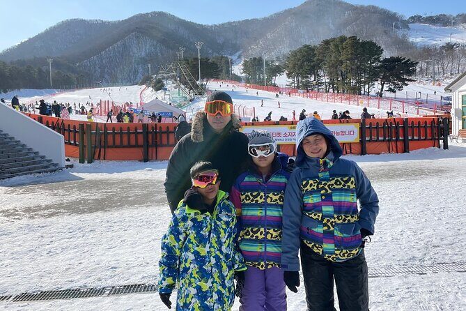 Jisan Ski Resort from Seoul by Shuttle (Optional Ski package) - The Journey to Jisan Ski Resort
