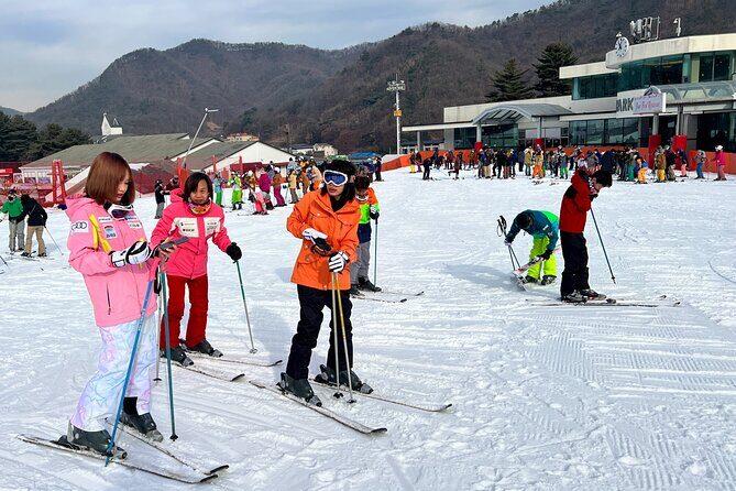 Jisan Ski Resort from Seoul by Shuttle (Optional Ski package) - Ski Lessons and Guided Support