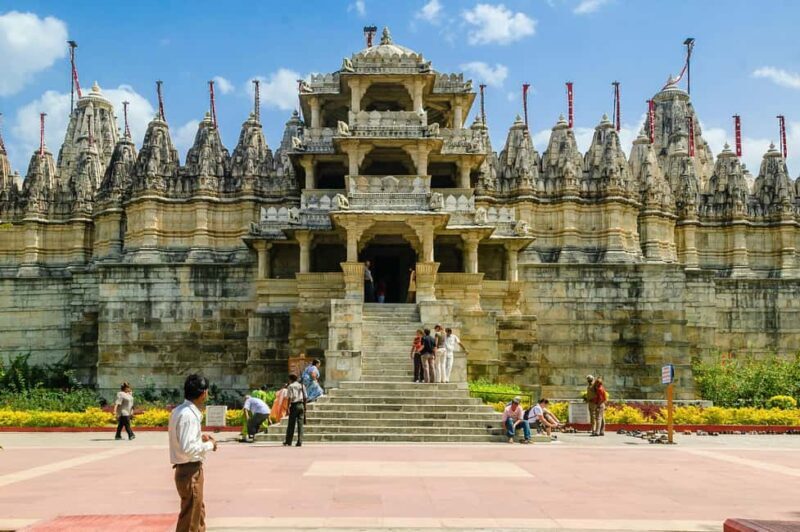 Jodhpur: Day Trip to Jawai Leopard Safari and Ranakpur - Sunset and Return Journey