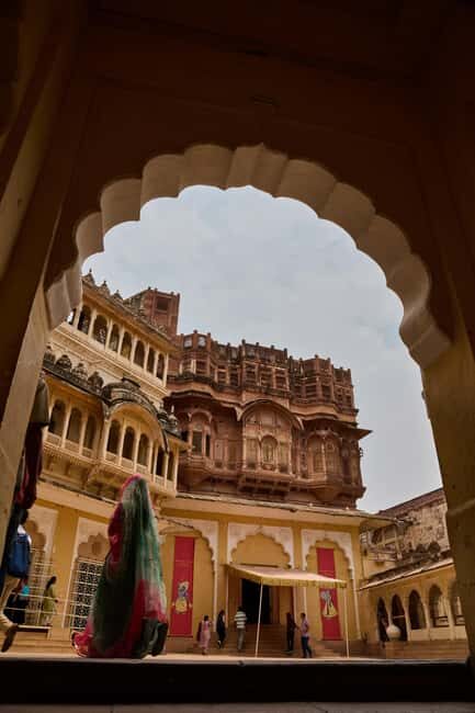 Jodhpur: Full-Day Guided Tour with Lunch & Entry Fees - Transportation and Comfort
