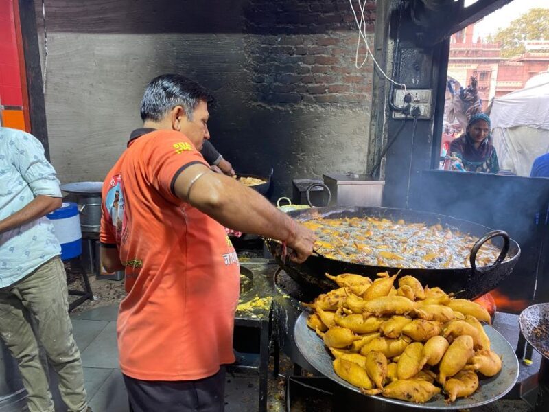 jodhpur: street food tour with over 8 food tastings - A Deep Dive into the Jodhpur Street Food Tour