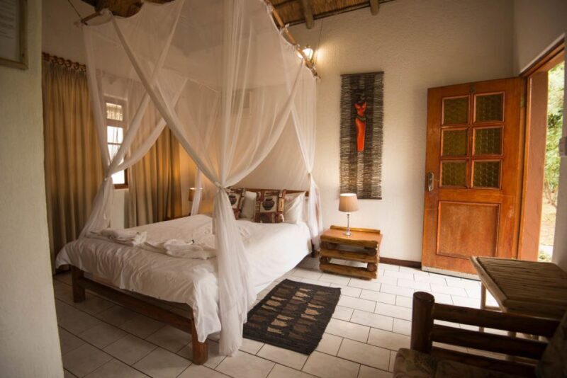 Johannesburg: 3-Day Classic Kruger National Park Safari Tour - Key Points
