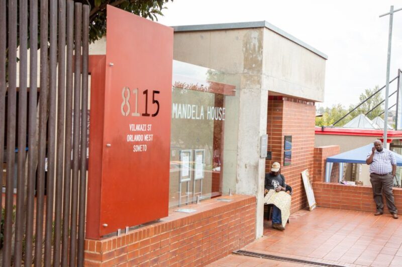 Johannesburg and Soweto: Half Day Tour - A Closer Look at the Tour Itinerary