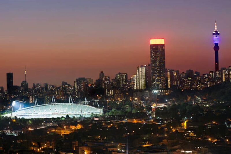 Johannesburg: Full-Day Tour with Gold Reef City Theme Park - Discovering Johannesburg’s Heart