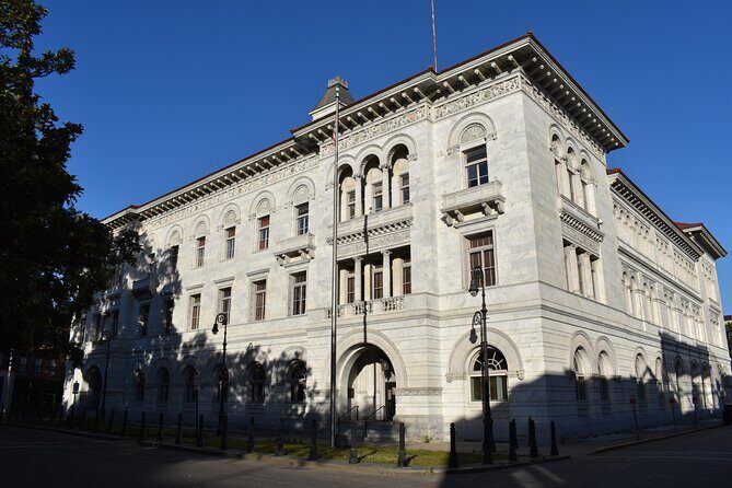 Johnson Square to Independent Presbyterian: A Self-Guided Audio Tour of Savannah - The Sum Up