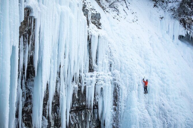 Johnston Canyon Frozen Waterfalls & Banff Backroads Wildlife Tour - FAQs