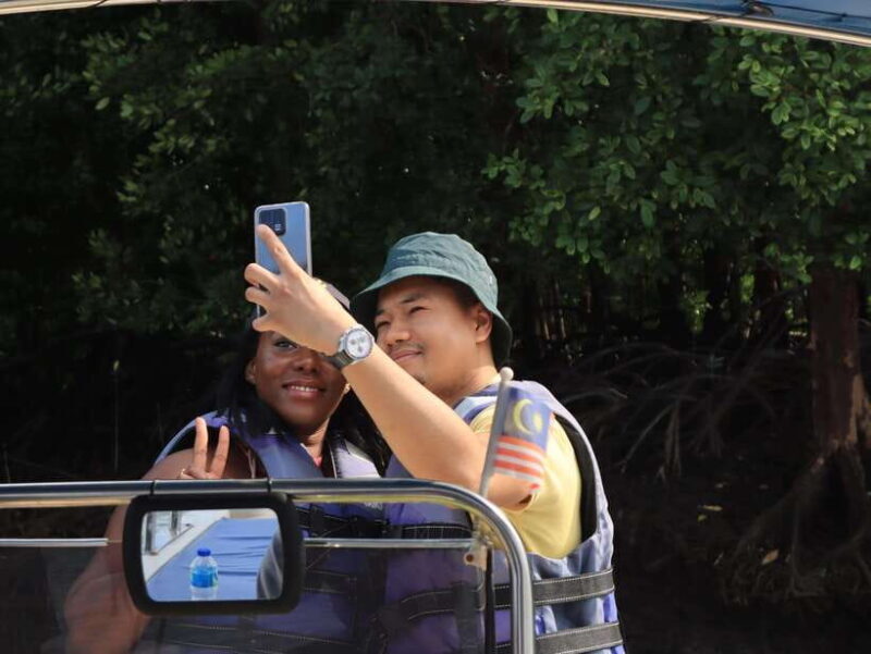 Johor: Sungai Lebam River Cruise with Transfer - Detailed Breakdown of the Itinerary