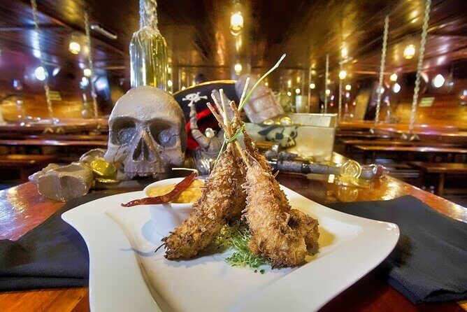 Jolly Roger Pirate Show and Dinner Cruise with Open Bar - Practical Tips for Travelers