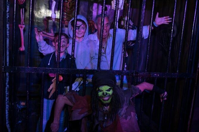 Jolly Roger Pirate Show and Dinner in Cancun - Frequently Asked Questions