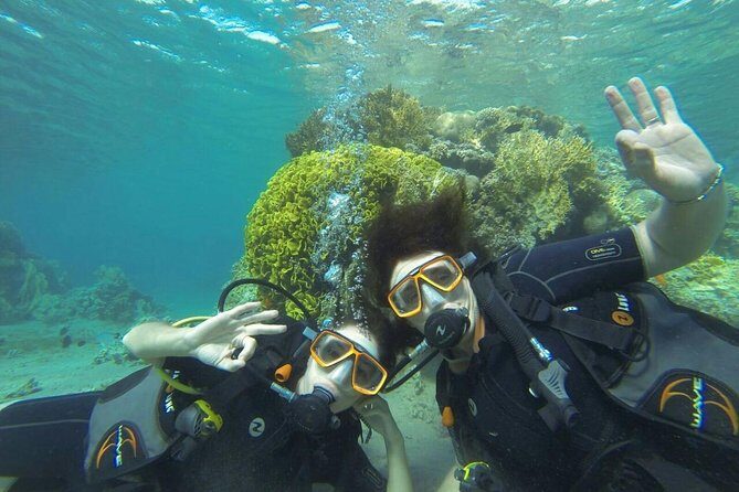 Jordan Group Tour - Relaxing by the Red Sea