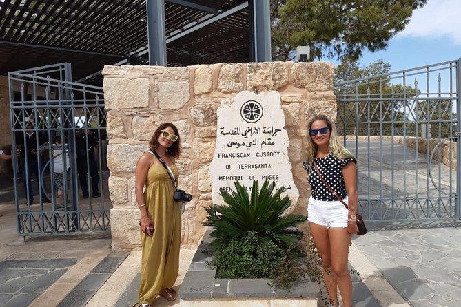 Jordan Private 4-Day Tour: Mt Nebo, Kerak, Petra, Wadi Rum, Baptism Site, Amman - Key Points