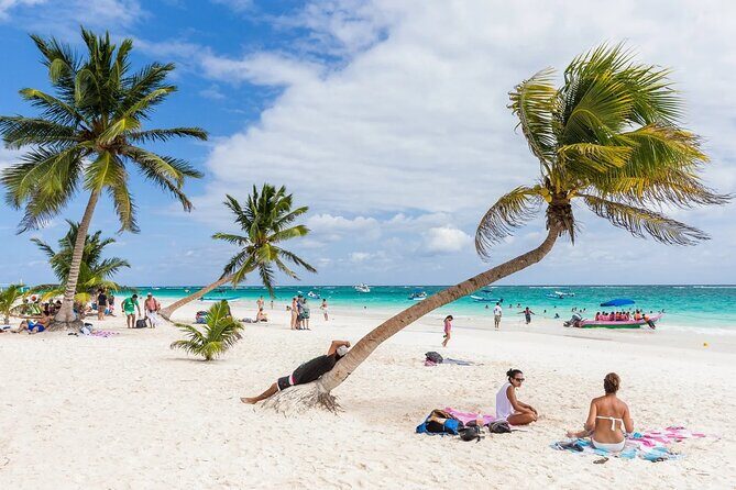Kaan Luum Lagoon, Paradise Beach and Swim in 2 Tulum Cenotes - Starting the Day: From Cancun to Tulum’s Heart