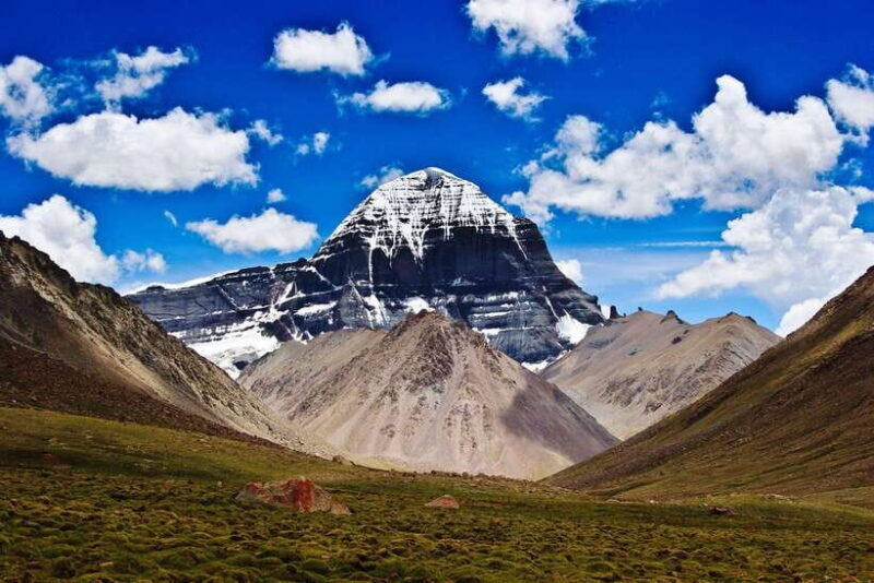 Kailash Manasarovar Yatra 2025 | 2026 - Why Choose This Tour?